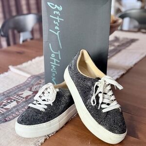 BETSEY JOHNSON | Suton Highwall Bling Platform Sneaker in Black, Size 8M
